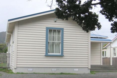 Photo of property in 96 Randwick Road, Moera, Lower Hutt, 5010