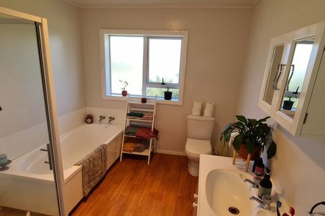 Photo of property in 6 Larsen Street, Cape Foulwind, Westport, 7892