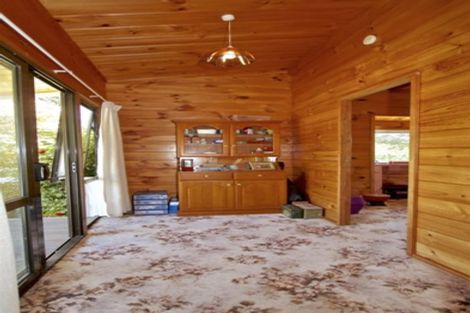 Photo of property in 32 Old Station Road, Ohakune, 4625