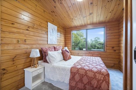 Photo of property in 5 Chardon Place, Henderson, Auckland, 0612