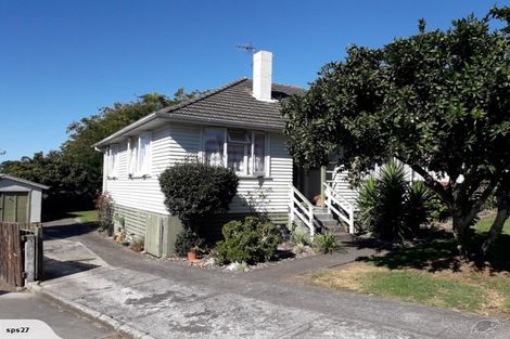 Photo of property in 12 Somerset Grove, Parkvale, Tauranga, 3112