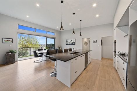 Photo of property in 2 Stonedale Drive, Pukekohe, 2120