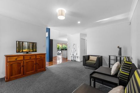 Photo of property in 17 Excelsa Place, Papamoa Beach, Papamoa, 3118