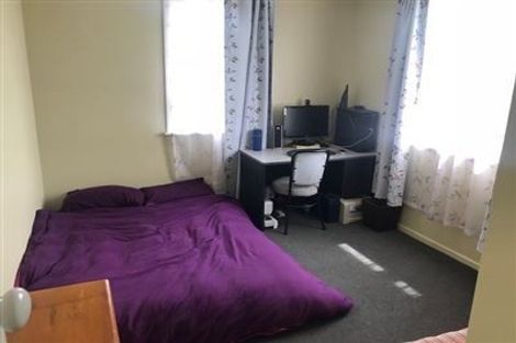 Photo of property in 44 Takapuwahia Drive, Takapuwahia, Porirua, 5022