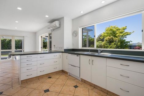 Photo of property in 10 Highfields Drive, Katikati, 3129