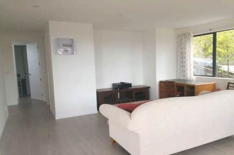 Photo of property in 2/147 Kowhai Road, Mairangi Bay, Auckland, 0630