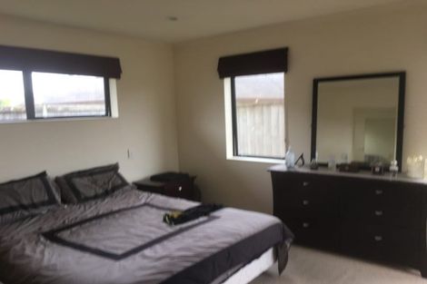 Photo of property in 13 Blackwood Drive, Wattle Downs, Auckland, 2103