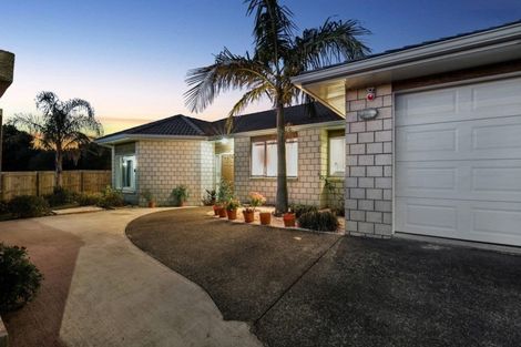 Photo of property in 25 Artillery Drive, Papakura, 2110
