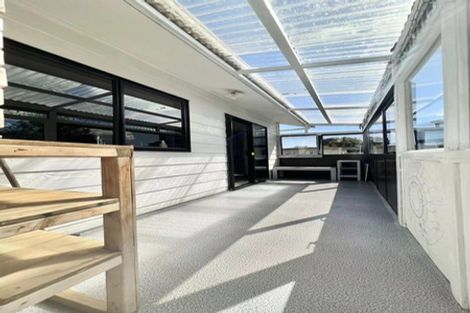 Photo of property in 2/248 Pakuranga Road, Pakuranga Heights, Auckland, 2010