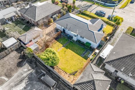 Photo of property in 53 Greendale Avenue, Avonhead, Christchurch, 8042