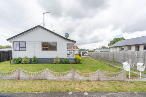 Photo of property in 22 Blomfield Street, Nawton, Hamilton, 3200