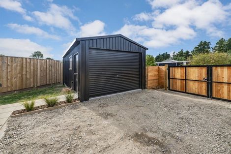Photo of property in 5 Beach Crescent, Waikuku Beach, 7473