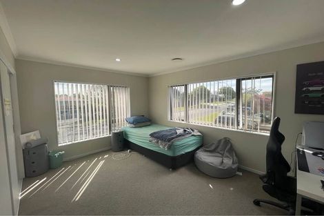 Photo of property in 14a Elliot Street, Howick, Auckland, 2014