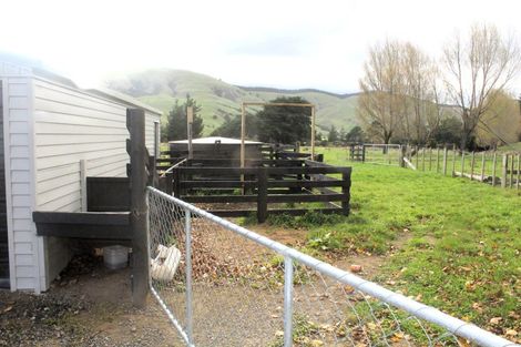 Photo of property in 11 Waihi Falls Road, Waione, Dannevirke, 4971