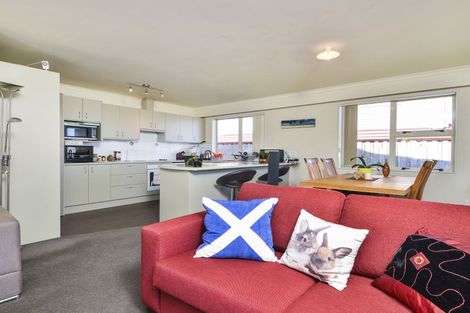 Photo of property in 12 Lime Crescent, Papakura, 2110