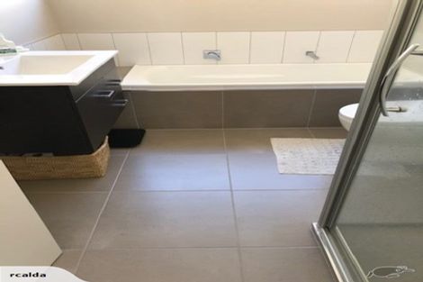 Photo of property in 29a Price Crescent, Mount Wellington, Auckland, 1060