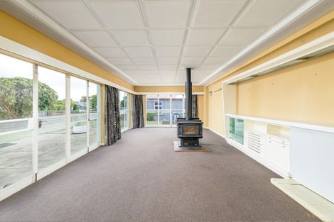 Photo of property in 53 Rhodes Street, Waimate, 7924