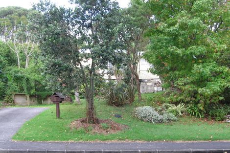 Photo of property in 24 Autumn Avenue, Glen Eden, Auckland, 0602