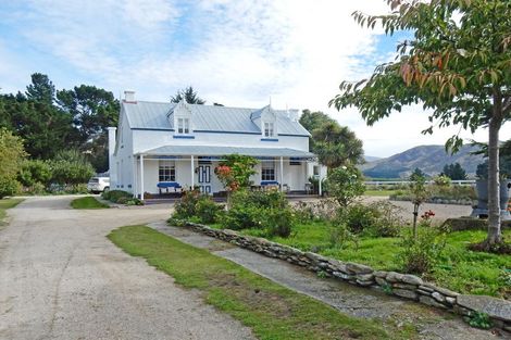 Photo of property in Western House, 5469 Kurow Duntroon Road, Otiake, Oamaru, 9494