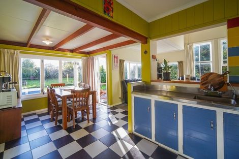 Photo of property in 54 Grey Street, Marton, 4710