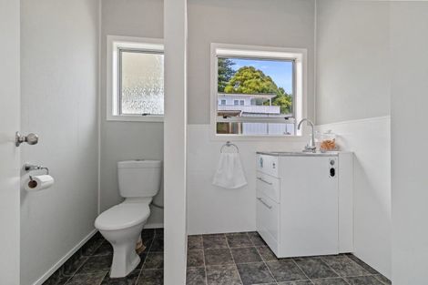 Photo of property in 206 The Terrace, Thames, 3500