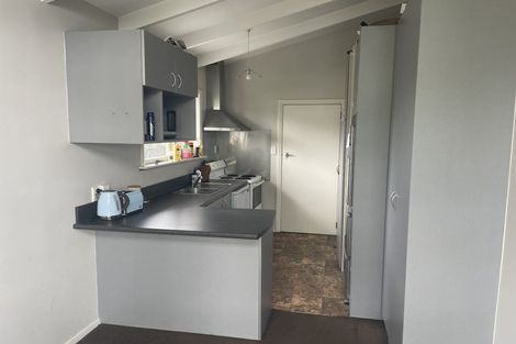 Photo of property in 1/124 Breezes Road, Avondale, Christchurch, 8061