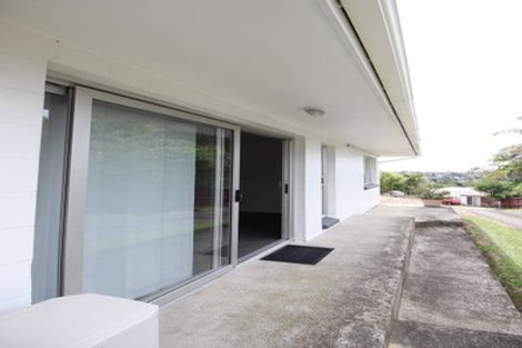 Photo of property in 2/587 Glenfield Road, Totara Vale, Auckland, 0629