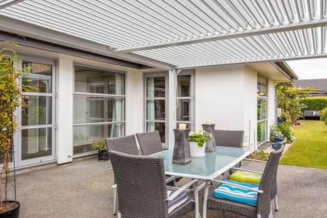 Photo of property in 4 Richard Seddon Drive, Northwood, Christchurch, 8051