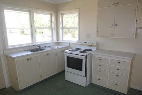 Photo of property in 1/3 Camp Street, Silverstream, Upper Hutt, 5019