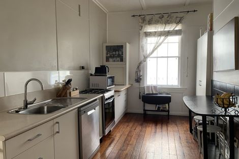 Photo of property in 1/30 Bulteel Street, New Plymouth, 4310