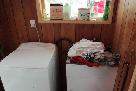 Photo of property in 31 Matama Road, Glen Eden, Auckland, 0602