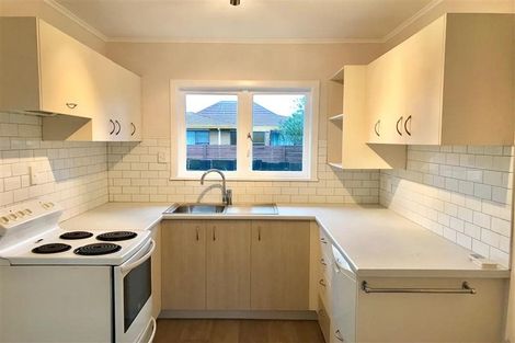 Photo of property in 2/17 West Hoe Road, Orewa, 0931