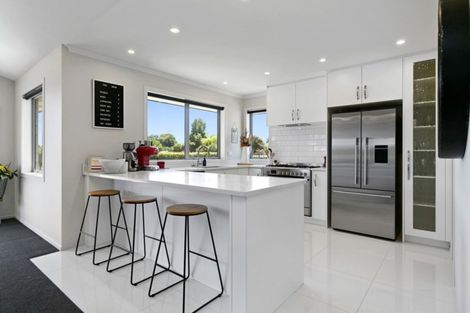 Photo of property in 2/1 Lowe Road, Rukuhia, Hamilton, 3282