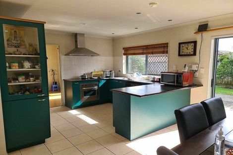 Photo of property in 6 Anrath Close, East Tamaki, Auckland, 2016