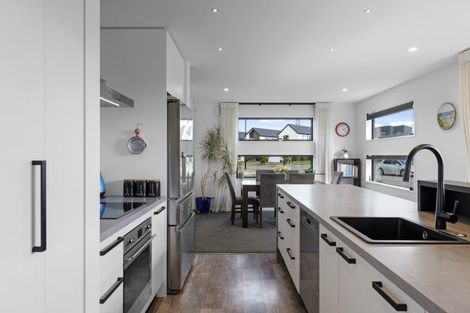 Photo of property in 24 Grey Way, Russley, Christchurch, 8042