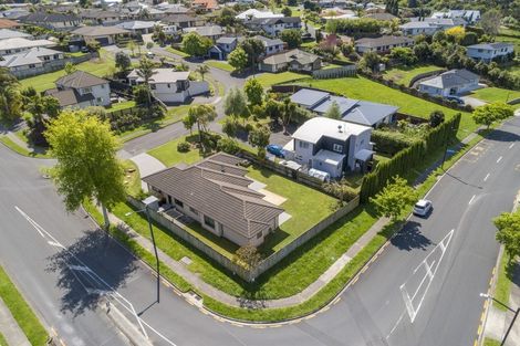 Photo of property in 75 Inverness Drive, Pyes Pa, Tauranga, 3112