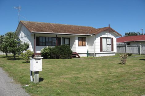Photo of property in 33 Rosewood Place, Paraparaumu, 5032