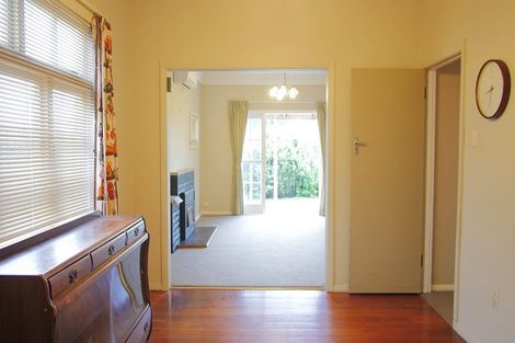 Photo of property in 52 Matamau Street, Palmerston North, 4414