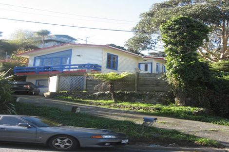 Photo of property in 33 Thomas Street, Stokes Valley, Lower Hutt, 5019