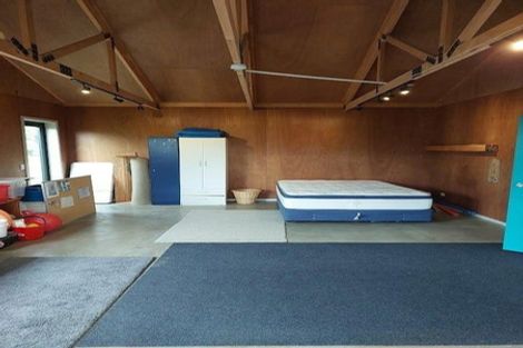 Photo of property in 136 Harakeke Road, Te Horo, Otaki, 5581