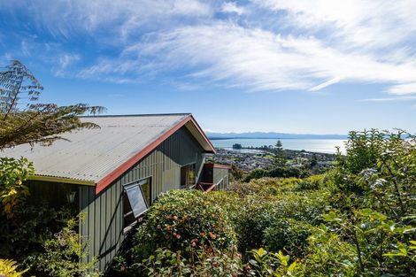 Photo of property in 18 Orakei Street, Tahunanui, Nelson, 7011