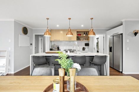 Photo of property in 38 Buddle Road, Wallaceville, Upper Hutt, 5018