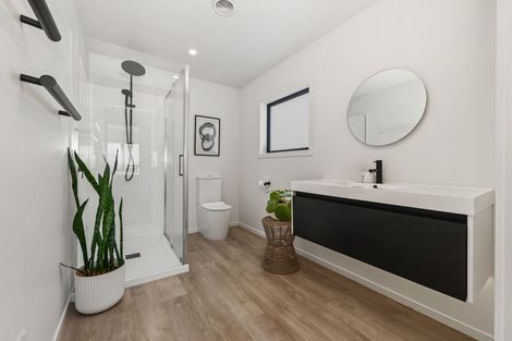 Photo of property in 35 Matenga Street, Waikanae, 5036