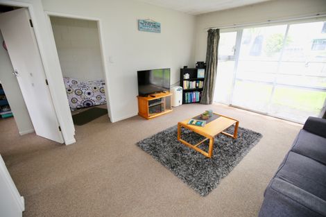 Photo of property in 2/22 Hardley Street, Whitiora, Hamilton, 3200