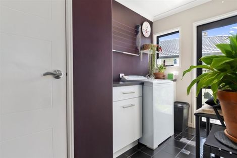 Photo of property in 307 Carmichael Road, Brookfield, Tauranga, 3110