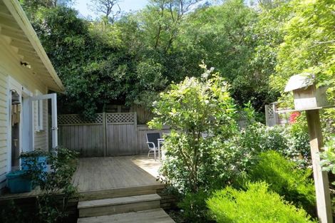 Photo of property in 106 Totara Road, Miramar, Wellington, 6022