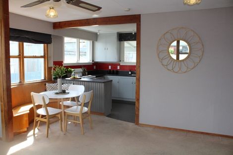 Photo of property in 17 Durham Street, Winton, 9720