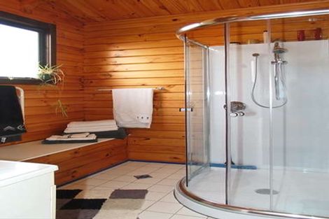 Photo of property in 34 Bodmin Terrace, Camborne, Porirua, 5026