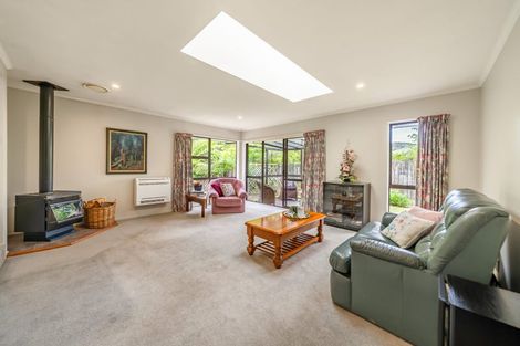 Photo of property in 95 Tawhai Street, Stokes Valley, Lower Hutt, 5019