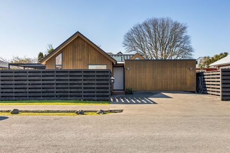 Photo of property in 18 Alpha Avenue, Strowan, Christchurch, 8052